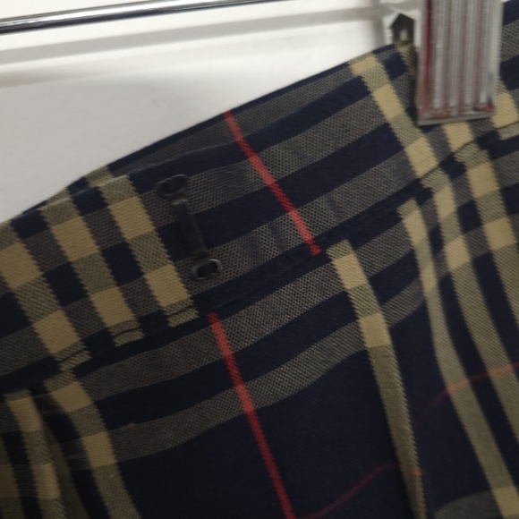 Side Pleat Uniform Skirt, vintage size XLarge - Picture 5 of 10